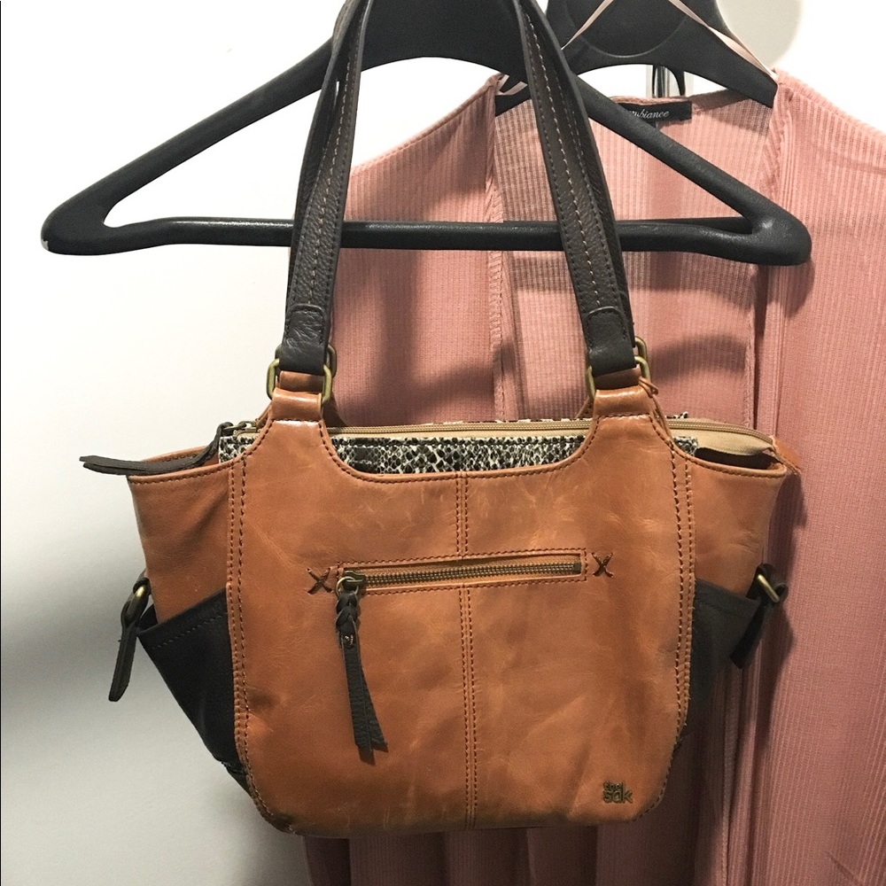 👜 THE SAK Kendra Leather Shoulder Satchel Bag